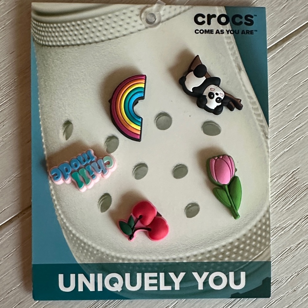 CROCS Kids Jibbitz Charm Set - Rainbow and Panda